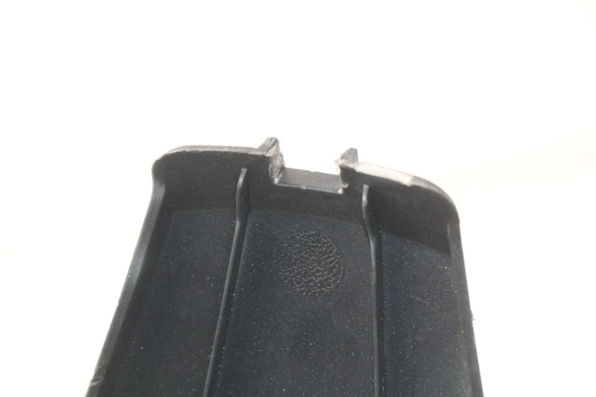 photo de VOORZIJDE BINNENKANT PEUGEOT SATELIS 300 (2012 - 2015) - Andere kijkhoek