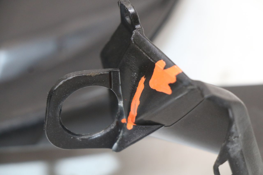 photo de VOORZIJDE BINNENKANT PEUGEOT SATELIS 125 (2010 - 2012) - Staat van het oppervlak