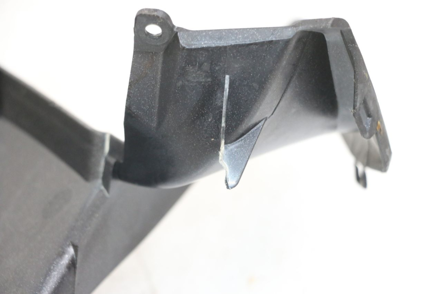 photo de VOORZIJDE BINNENKANT PEUGEOT SATELIS 125 (2006 - 2009) - Andere kijkhoek