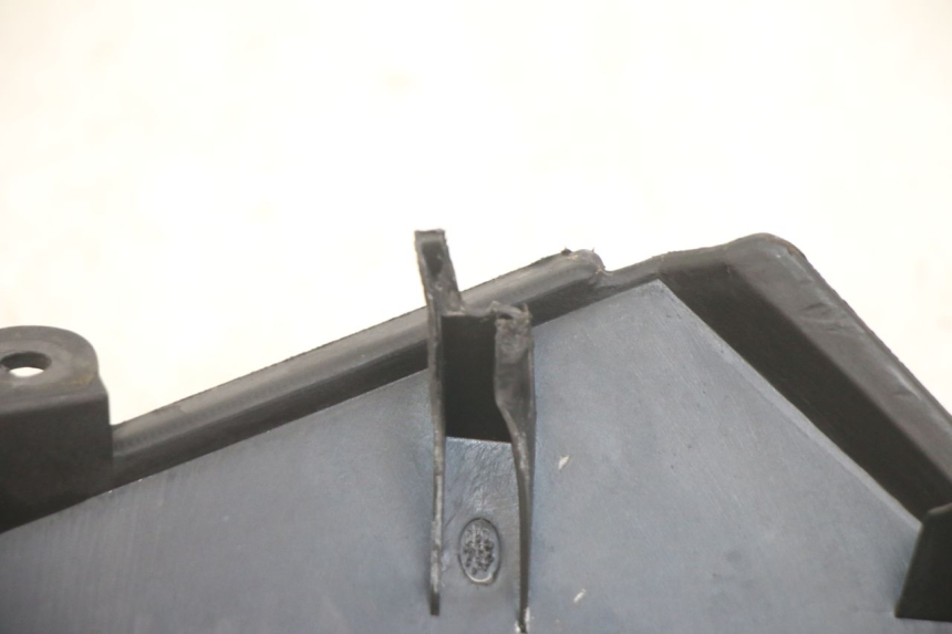 photo de VOORZIJDE BINNENKANT KYMCO X-CITING XCITING 400 (2014 - 2018) - Zoom op gebruiksstaat