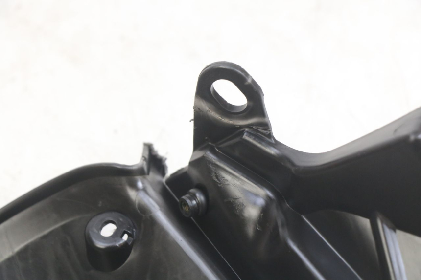 photo de VOORZIJDE BINNENKANT YAMAHA X-MAX XMAX 125 (2010 - 2013) - Zoom op gebruiksstaat