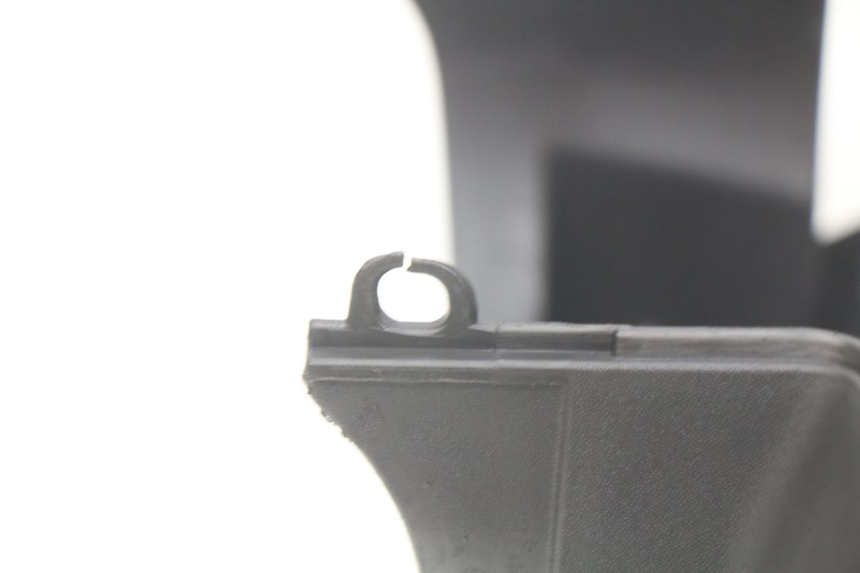 photo de VOORZIJDE BINNENKANT PIAGGIO X7 125 (2007 - 2013) - Zoom op gebruiksstaat