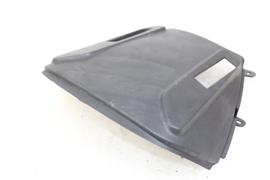 photo de VOORZIJDE BINNENKANT KYMCO XCITING 250 (2006 - 2009) - Andere kijkhoek