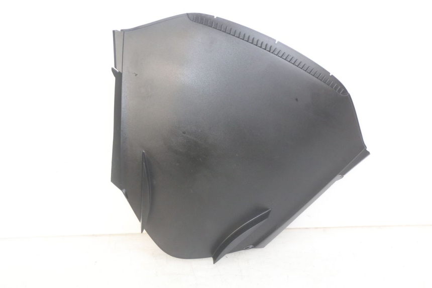 photo de BINNENZIJDE VOORPANEEL YAMAHA YP MAJESTY 400 (2004 - 2008) - Zoom op gebruiksstaat