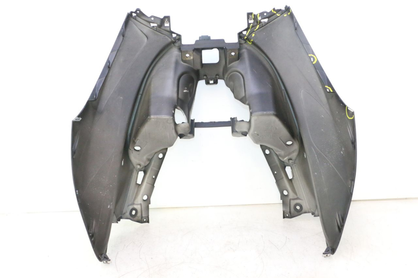 photo de VOORZIJDE PIAGGIO MP3 500 (2016 - 2018) - Focus op structuur
