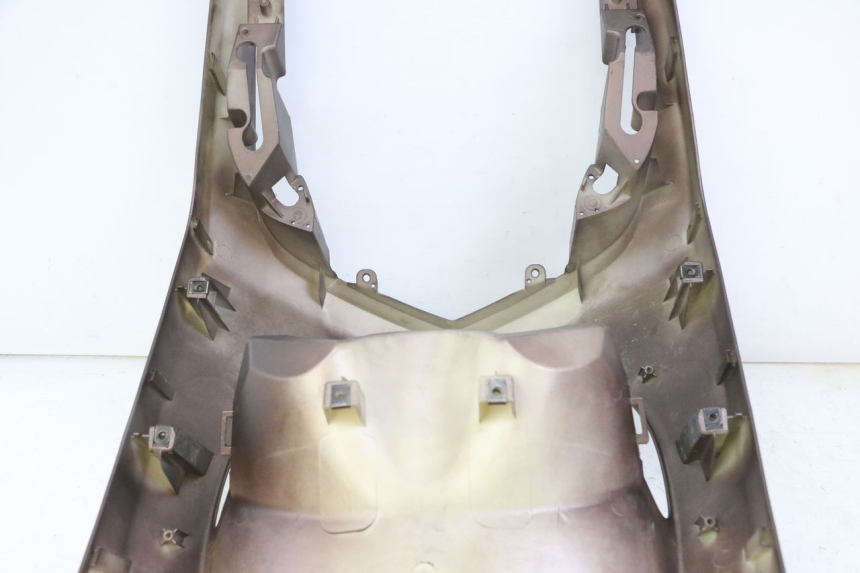 photo de VOORZIJDE PEUGEOT VIVACITY 125 (2010 - 2017) - Detail van het onderdeel