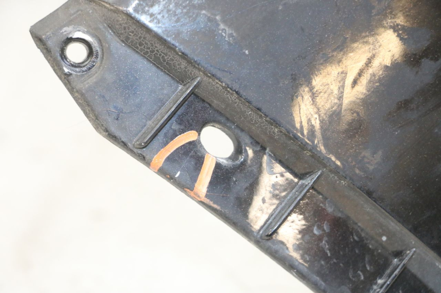 photo de VOORZIJDE PEUGEOT SATELIS COMPRESSOR K15 125 (2006 - 2009) - Kenmerkende details