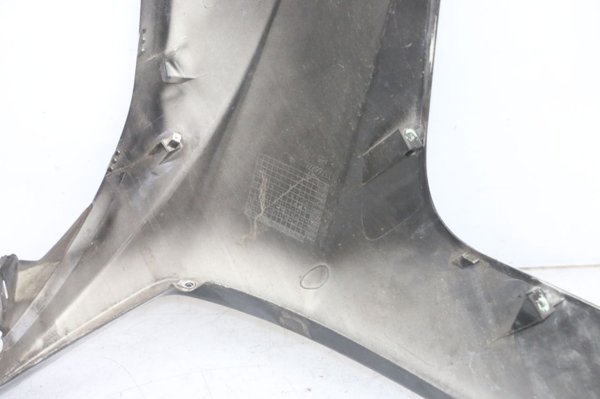 photo de VOORZIJDE PEUGEOT SATELIS COMPRESSOR K15 125 (2006 - 2009) - Staat van het oppervlak