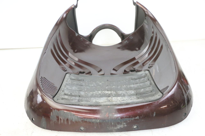 photo de VOORZIJDE APRILIA SCARABEO GT TOURING 125 (1999 - 2005) - Focus op structuur