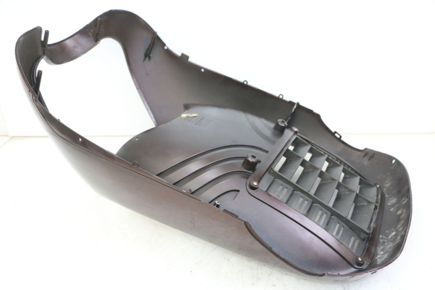 photo de VOORZIJDE APRILIA SCARABEO GT TOURING 125 (1999 - 2005) - Bevestigingspunten