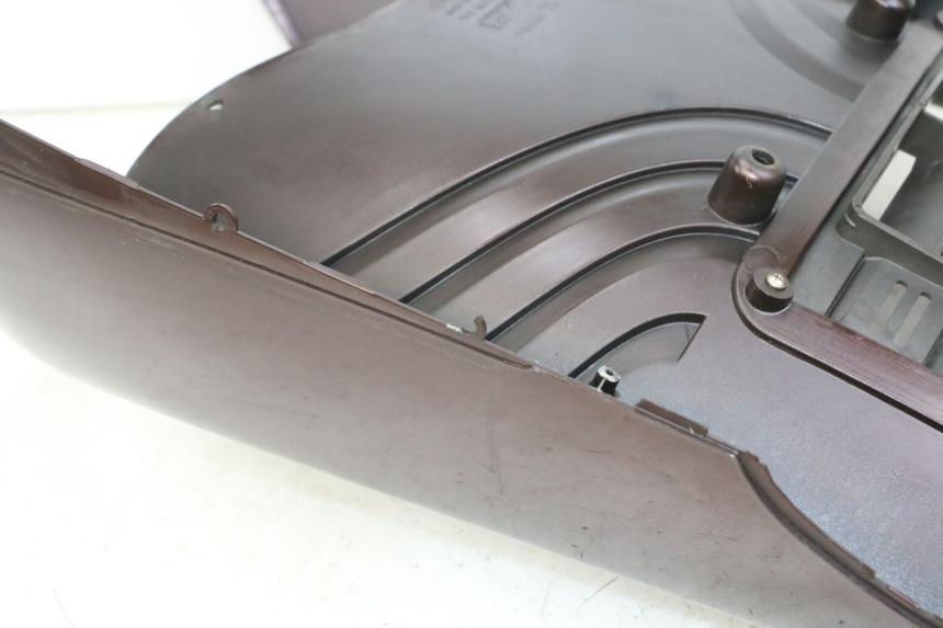 photo de VOORZIJDE APRILIA SCARABEO GT TOURING 125 (1999 - 2005) - Staat van het oppervlak