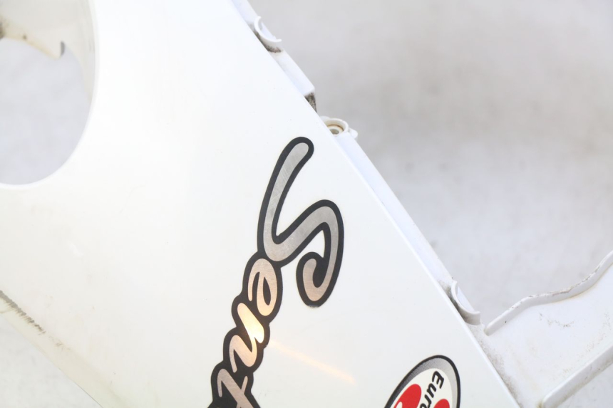 photo de VOORZIJDE KYMCO SENTO 100 (2008 - 2013) - Zoom op componenten