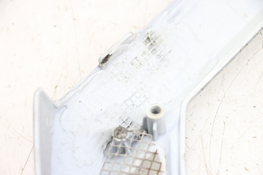 photo de BOVENSTE VOORZIJDE KYMCO AGILITY RS 4T 50 (2009 - 2013) - Zoom op gebruiksstaat