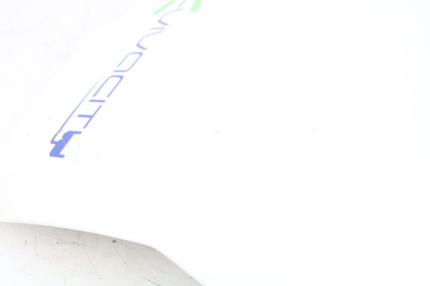 photo de BOVENSTE VOORZIJDE PEUGEOT E-VIVACITY 1 (2012 - 2018) - Staat van het oppervlak