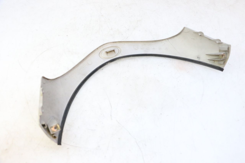 photo de BOVENSTE VOORZIJDE KYMCO GRAND DINK 125 (2002 - 2007) - Zoom op gebruiksstaat