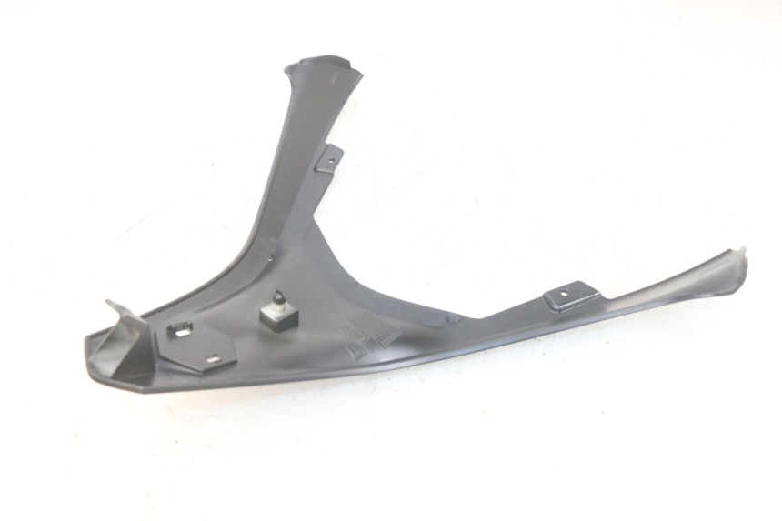 photo de BOVENSTE VOORZIJDE PIAGGIO MP3 HPE 300 (2019 - 2026) - Zoom op gebruiksstaat