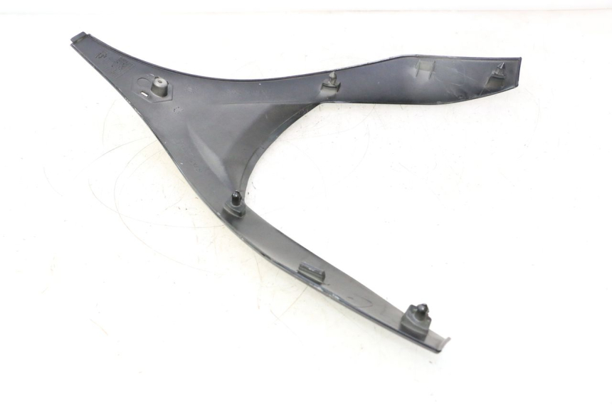 photo de BOVENSTE VOORZIJDE PIAGGIO MP3 500 (2011 - 2015) - Detail van het onderdeel