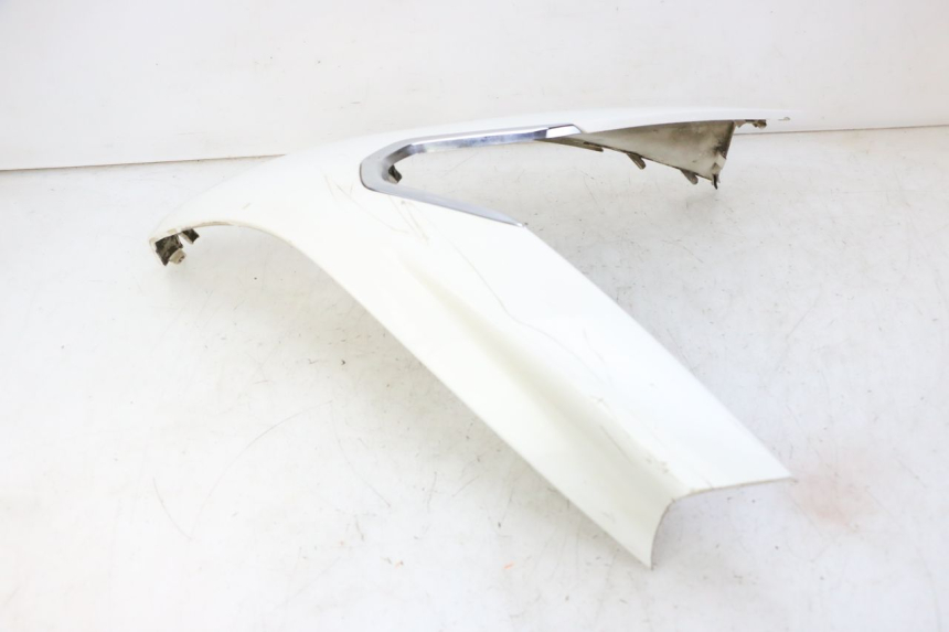 photo de BOVENSTE VOORZIJDE PEUGEOT SATELIS 125 (2010 - 2012) - Staat van het oppervlak