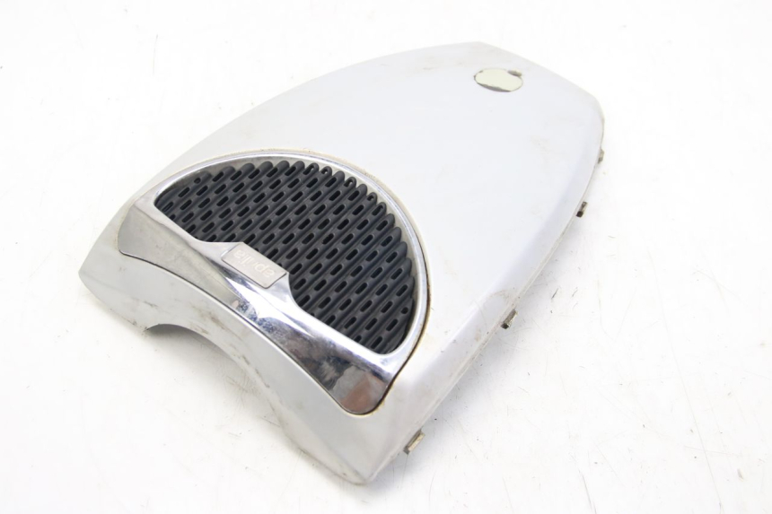 photo de BOVENSTE VOORZIJDE APRILIA SCARABEO 4T 50 (2009 - 2017) - Zoom op gebruiksstaat