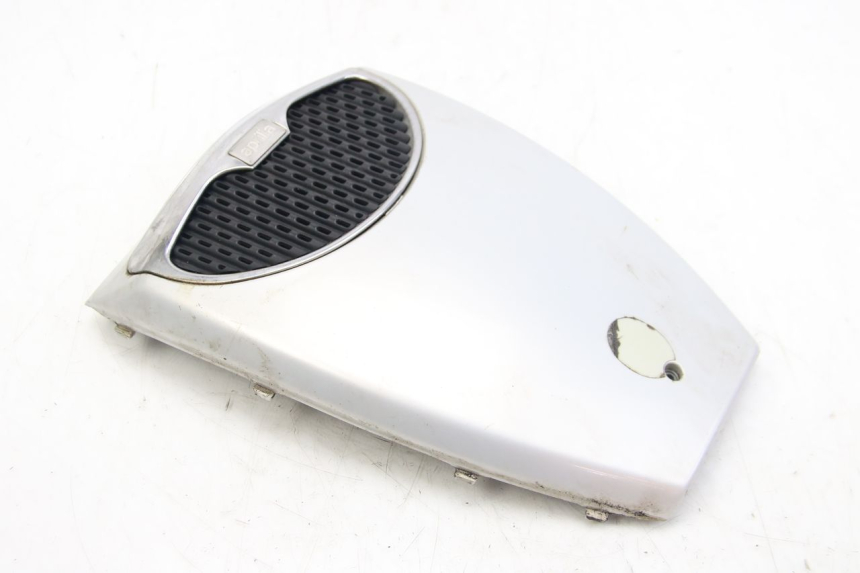 photo de BOVENSTE VOORZIJDE APRILIA SCARABEO 4T 50 (2009 - 2017) - Andere kijkhoek