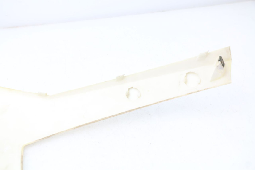 photo de BOVENSTE VOORZIJDE RAZZO STEED 125 (2012 - 2018) - Detail van het onderdeel