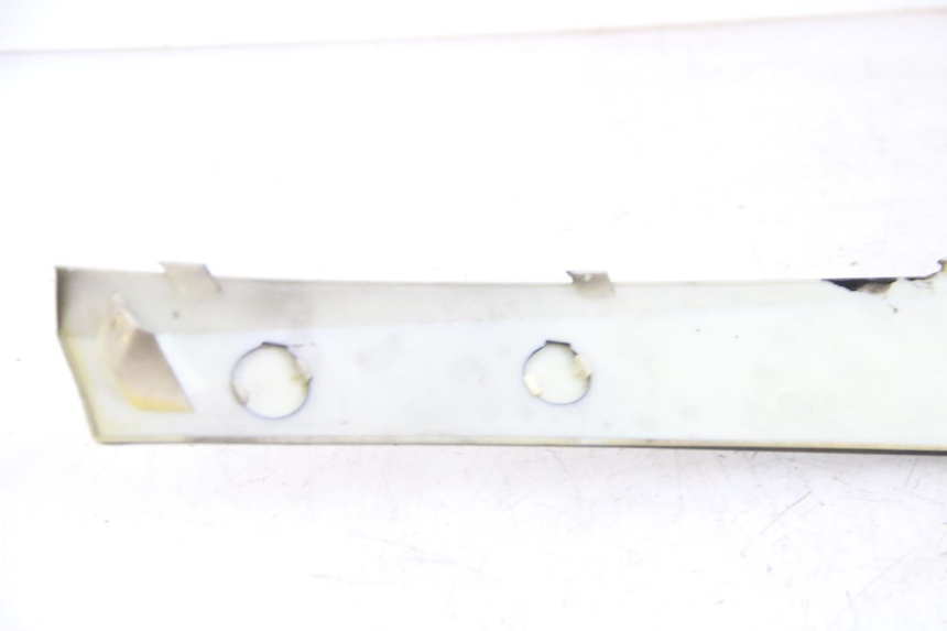 photo de BOVENSTE VOORZIJDE RAZZO STEED 125 (2012 - 2018) - Andere kijkhoek