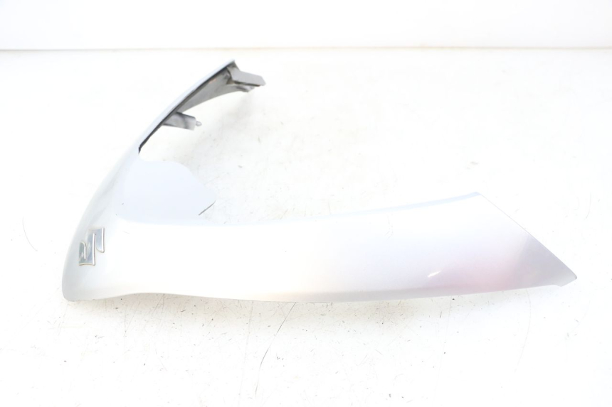 photo de BOVENSTE VOORZIJDE SUZUKI BURGMAN 125 (2007 - 2014) - Bevestigingspunten