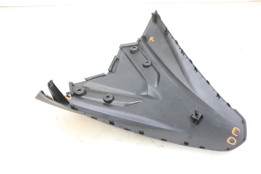 photo de BOVENSTE VOORZIJDE YAMAHA TRICITY 300 (2020 - 2024) - Zoom op gebruiksstaat