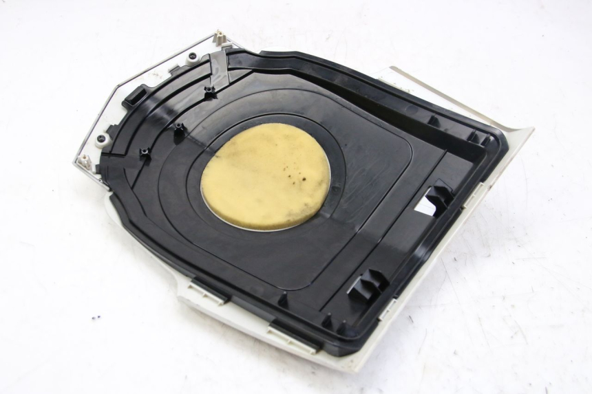 photo de BOVENSTE VOORZIJDE PEUGEOT VIVACITY NEW 2T 50 (2008 - 2017) - Zoom op gebruiksstaat