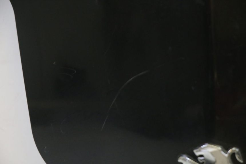 photo de BOVENSTE VOORZIJDE PEUGEOT VIVACITY NEW 4T 50 (2008 - 2017) - Bevestigingspunten