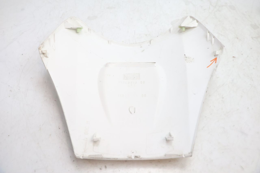 photo de BOVENKANT VOORZIJDE PEUGEOT VIVACITY 100 (1999 - 2008) - Bevestigingspunten