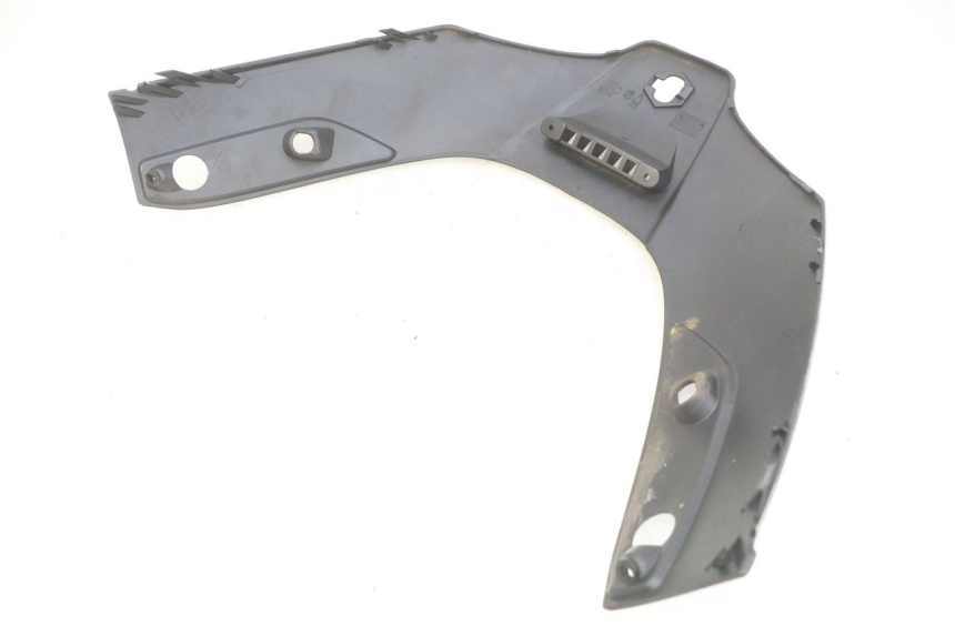 photo de BOVENSTE VOORZIJDE PIAGGIO X8 125 (2004 - 2007) - Zoom op gebruiksstaat