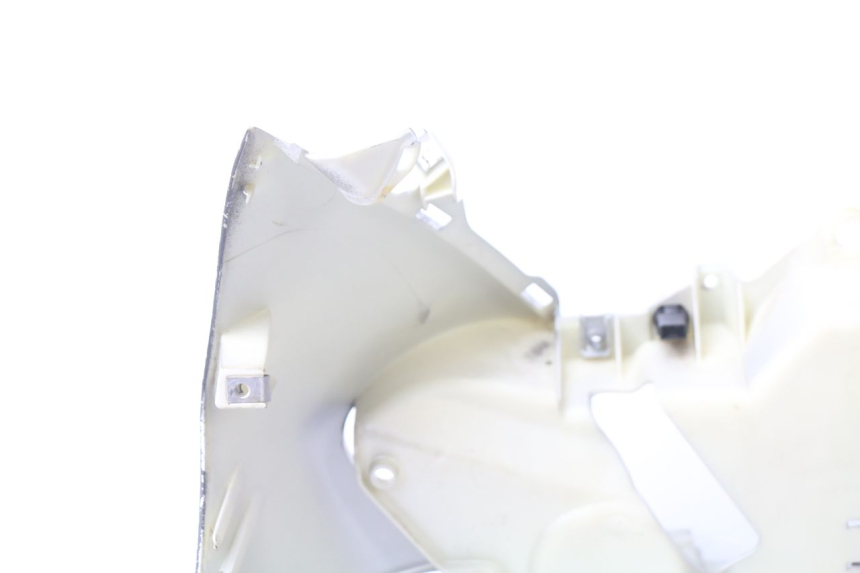 photo de VOORZIJDE PIAGGIO X9 125 (2000 - 2003) - Bevestigingspunten