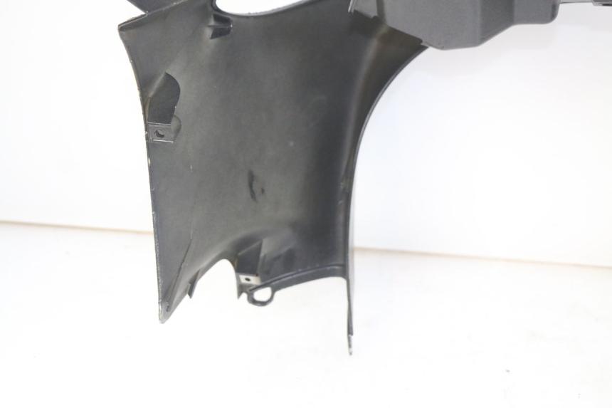 photo de VOORZIJDE PIAGGIO X9 125 (2000 - 2003) - Bevestigingspunten