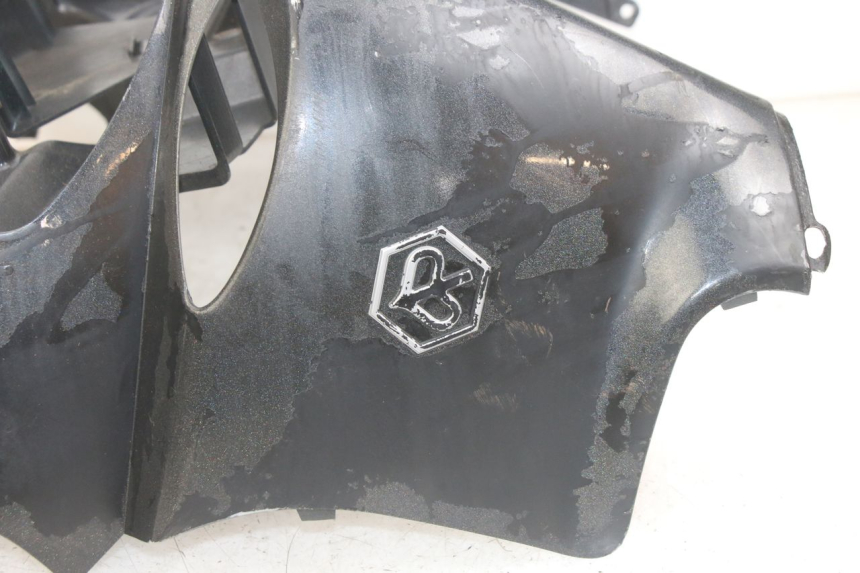 photo de VOORZIJDE PIAGGIO X9 125 (2000 - 2003) - Kenmerkende details