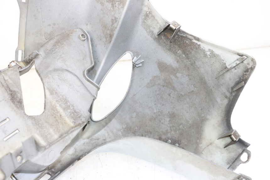 photo de VOORZIJDE PIAGGIO X9 125 (2000 - 2003) - Zoom op gebruiksstaat