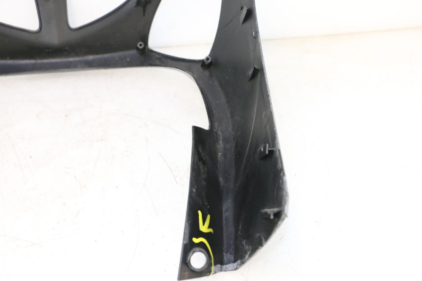 photo de VOORZIJDE YAMAHA YP MAJESTY 125 (2007 - 2010) - Bevestigingspunten
