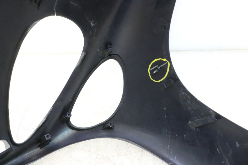 photo de VOORZIJDE YAMAHA YP MAJESTY 125 (2002 - 2006) - Andere kijkhoek