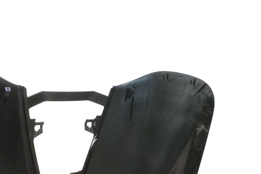 photo de VOORZIJDE YAMAHA YP MAJESTY 125 (2002 - 2006) - Zoom op gebruiksstaat