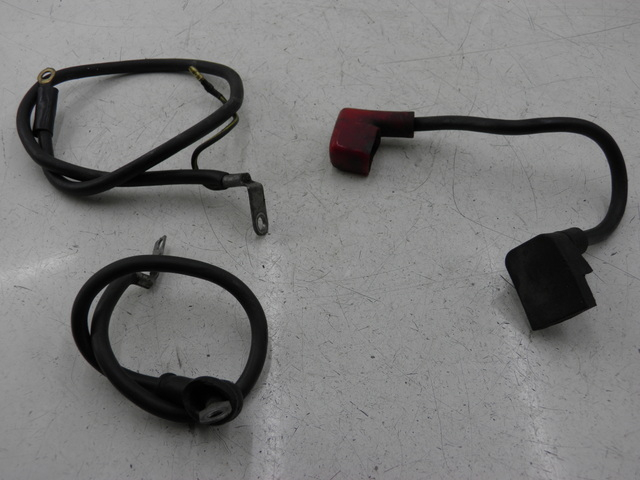 photo de BATTERIJKABELBOOM KAWASAKI ER - 5 500 (1997 - 2000) - Detail van het onderdeel