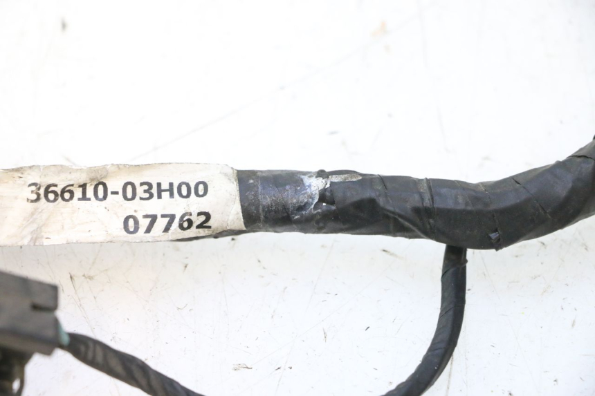 photo de KABELBOOM SUZUKI BURGMAN 125 (2007 - 2014) - Andere kijkhoek