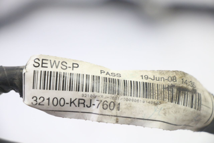 photo de KABELBOOM HONDA FES S-WING SWING ABS 125 (2007 - 2015) - Technische close-up