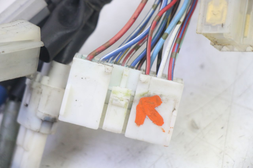 photo de KABELBOOM YAMAHA FZ6 N FAZER 600 (2004 - 2006) - Technische close-up