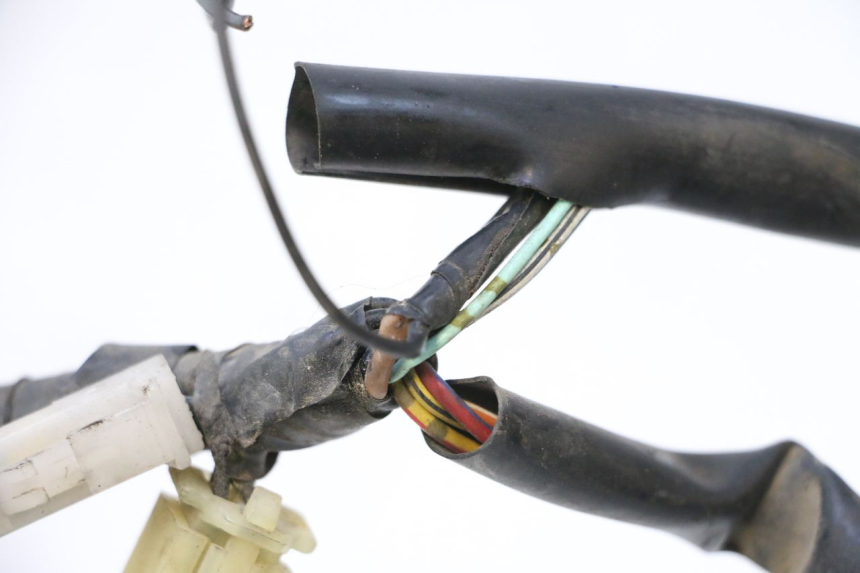photo de KABELBOOM SUZUKI GSR 600 (2005 - 2012) - Technische close-up