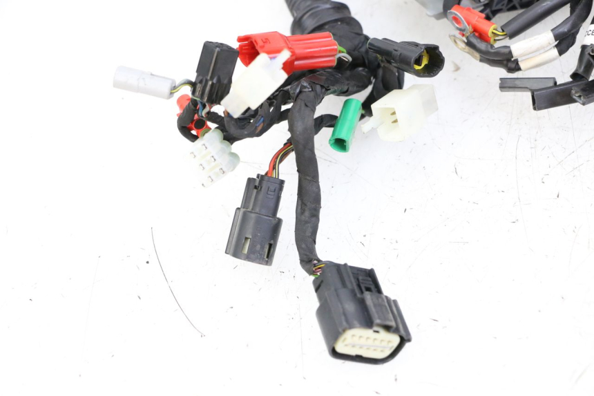 photo de KABELBOOM HUSQVARNA SVARTPILEN 401 (2018 - 2023) - Zoom op componenten