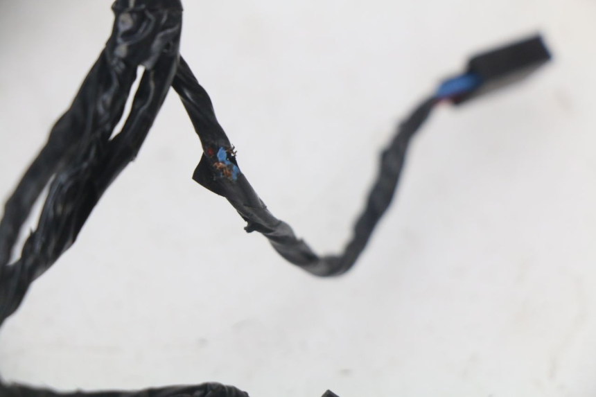 photo de KABELBOOM PIAGGIO LIBERTY IGET 4T 50 (2015 - 2020) - Zoom op gebruiksstaat