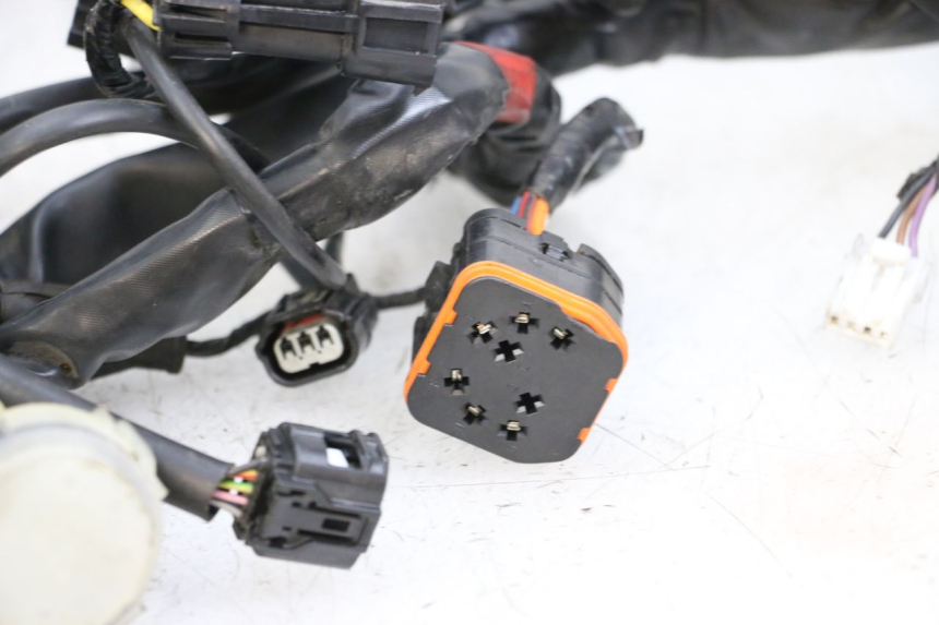 photo de KABELBOOM PIAGGIO MP3 HPE 350 (2018 - 2020) - Gecontroleerd onderdeel