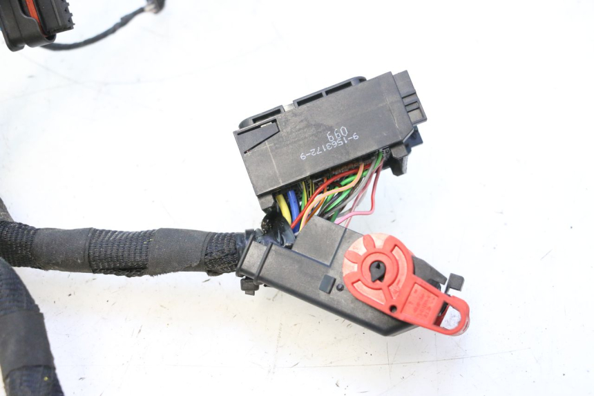 photo de KABELBOOM PIAGGIO MP3 HPE 530 (2022 - 2026) - Alternatieve hoek