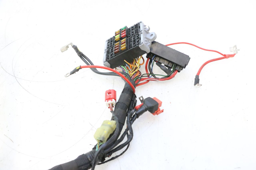 photo de KABELBOOM PIAGGIO MP3 HPE 530 (2022 - 2026) - Andere kijkhoek