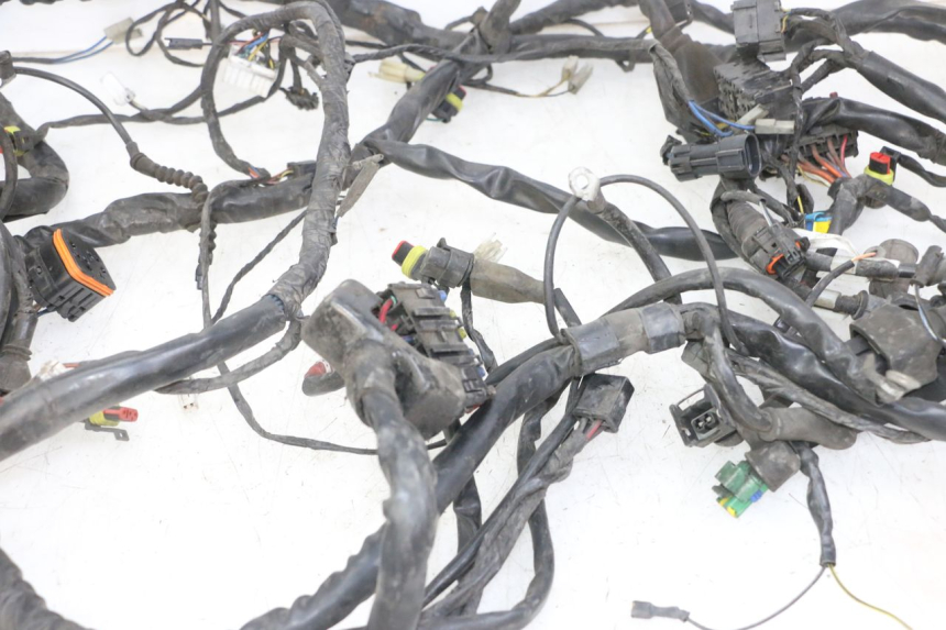 photo de KABELBOOM PIAGGIO MP3 LT 400 (2007 - 2012) - Zoom op componenten